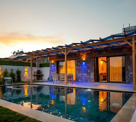 Villa Ege & Villa Yigit & Villa Yagiz - Happy Villalari Fethiye Exterior photo